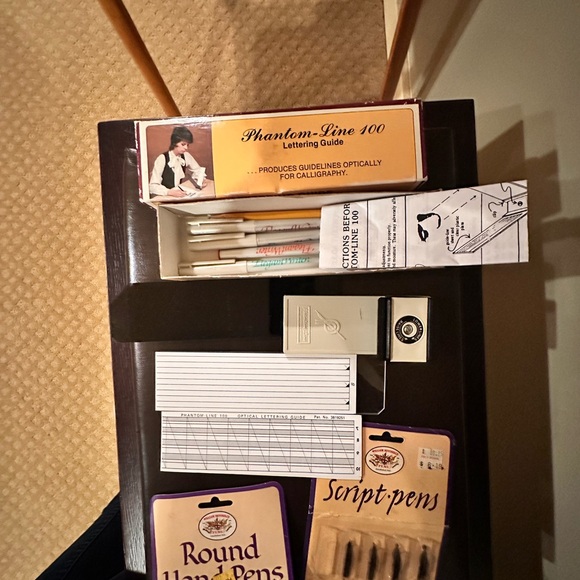 Rexel Calligraphy Pen Set with Lettering Guide- - Picture 4 of 7